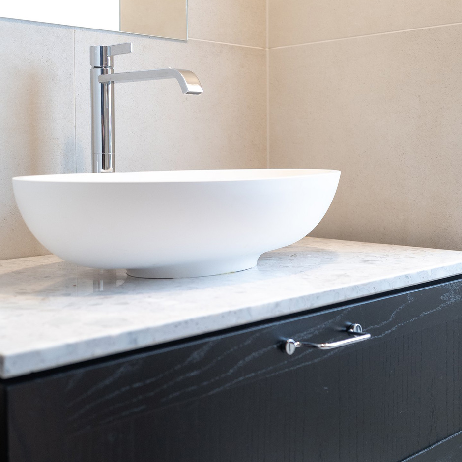 Esan Levykaluste kylpyhuone wc Otsoson Uoma matta.jpg